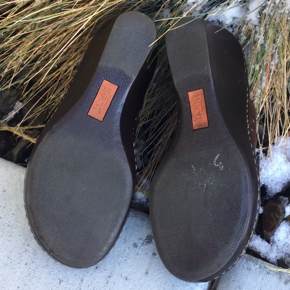 Super Cute & Comfortable Born Clogs - Picture 5 of 7